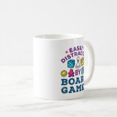 Mug Facilement distrait par les jeux de société (Devant droit)