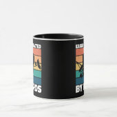 Mug Facilement Distrait Par Les Oiseaux Propriétaire D (Centre)