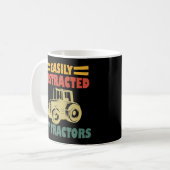 Mug Facilement Distrait Par Les Tracteurs (Devant gauche)