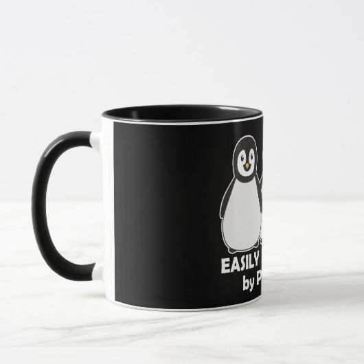 Mug Facilement distrait par l'obscurité drôle de (Gauche)