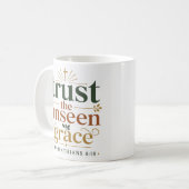 Mug Faire Confiance à la Grâce Invisible Verset Bibliq (Devant gauche)