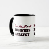 Mug Faites-moi confiance je suis un analyste (Devant gauche)