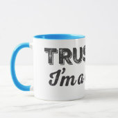 Mug Faites-moi confiance. Je suis un Birder ! (Gauche)