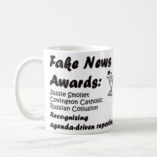 Mug Fake News Awards (Gauche)