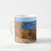 Mug Falaises de serpent à sonnettes de lac Squam en (Devant gauche)