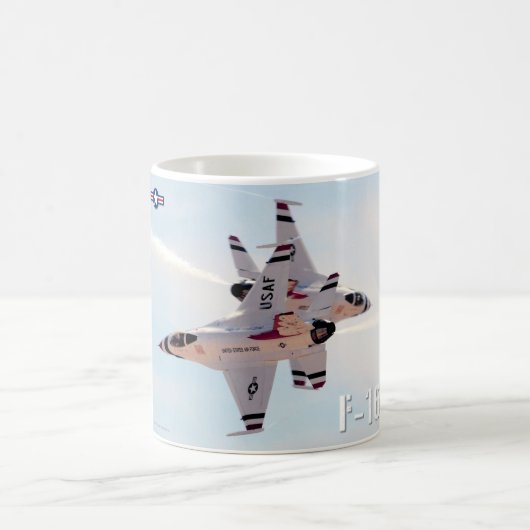 MUG FALCON DE COMBAT F-16C (Centre)
