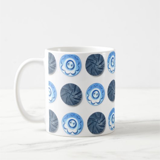 Mug Fancy Blue Sewing Buttons on White Pattern (Gauche)