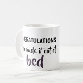 Mug félicitations, vous l'avez fait dans votre lit (Devant gauche)