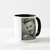Mug Femme 2 de sourire (Devant droit)