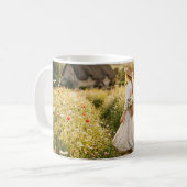 Mug Femme dans un champ de blé (Devant gauche)