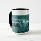 Mug Femme des années 1890 Tug-O-War Fox River vert (Devant gauche)