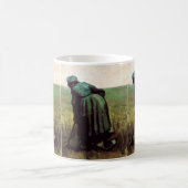 Mug Femme paysanne creuser par Vincent van Gogh (Centre)