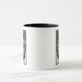 Mug Femme regardant dans le tonneau de bois (Centre)