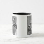 Mug Femme sur le conseil de plongée (Centre)