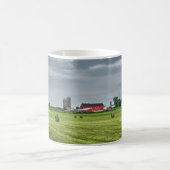 Mug Fermes | Red Barn & Silo au printemps (Centre)