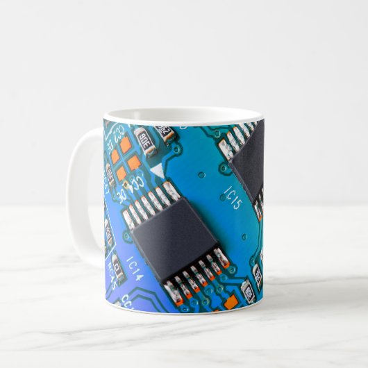 Mug Fermeture de la carte de circuits électroniques. a (Devant gauche)