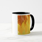 Mug Fermeture des feuilles d'automne sur une succursal (Devant droit)
