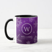 Mug Festif Violet Foil Snowflakes Nom du monogramme (Gauche)