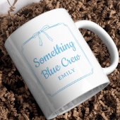 Mug Fête de la mariée d'une demoiselle d'équipage bleu