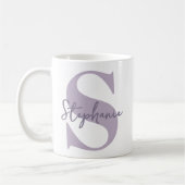 Mug Fête des Mères | Monogramme Moderne Violet Initial (Gauche)