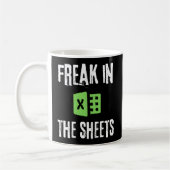 Mug Feuille De Calcul De Comptable Freak Dans Les Feui (Gauche)