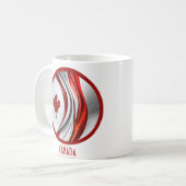 Mug Feuille d'érable modifiée : une innovation canadie (Devant gauche)