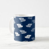 Mug Feuilles de la marine Blue Antique Motif (Devant gauche)