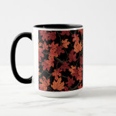 Mug Feuilles d'érable rouges d'automne sur fond noir (Gauche)