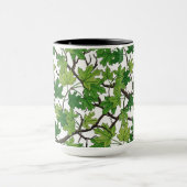 Mug Feuilles d'érable sur fond blanc (Centre)