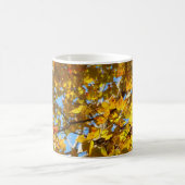 Mug Feuilles Jaunes d'Érable et Ciel Bleu (Centre)