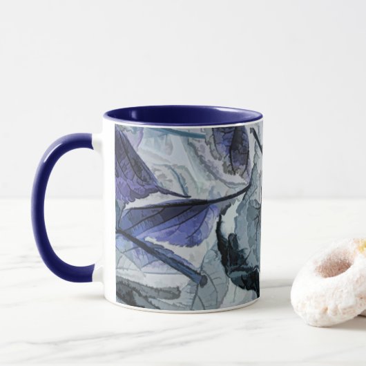 Mug Feuilles tombés en hiver en bleu et gris (Avec donut)