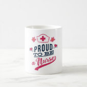 Mug Fier d'être une infirmière (Centre)