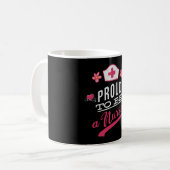 Mug Fier d'être une infirmière (Devant gauche)