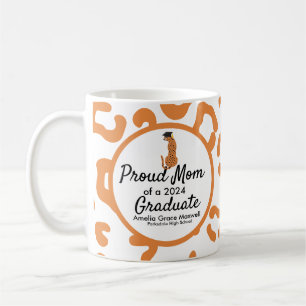Mug Fier du diplôme [Membre de la famille] empreinte d