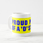 MUG FIER PARENT D'UN ÉTUDIANT "D" (Devant gauche)