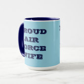 Mug Fière épouse de la Force aérienne (Devant gauche)