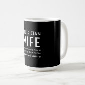 Mug Fière Épouse Électricienne D'Une Citation Électric (Devant droit)