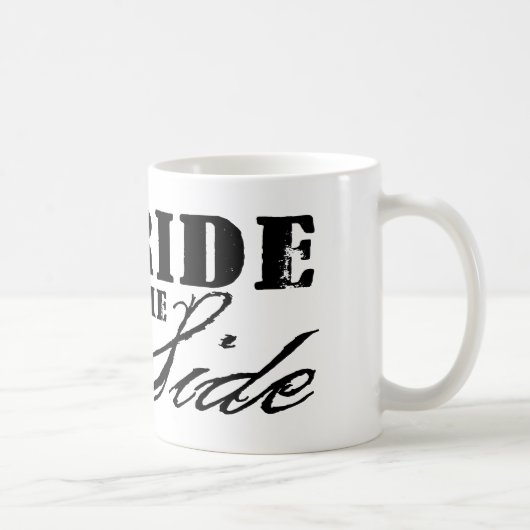 Mug Fierté dans le côté - rive, CA (Droite)