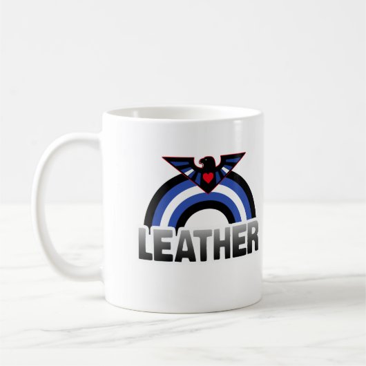 Mug Fierté de l'aigle en cuir (Gauche)