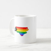 Mug Fierté de l'État de Caroline du Nord LGBTQ Progres (Devant gauche)