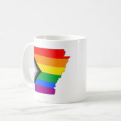 Mug Fierté de l'État de l'Arkansas Progrès LGBTQ de la (Devant gauche)