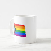 Mug Fierté de l'État du Dakota du Nord LGBTQ Progress (Devant gauche)