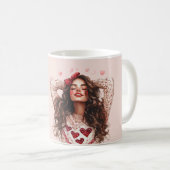 Mug Fille Brune Cœurs Rouges Saint-Valentin Amour (Devant droit)