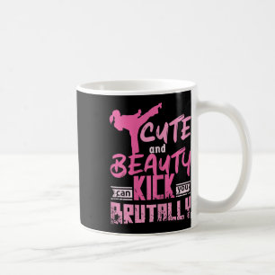 Mug Fille de karaté kickboxing mignonne et beauté fémi