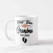 Mug First Time Grandma 2025 Mothers Day Promoted To Gr (Gauche)