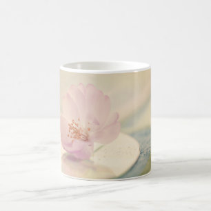 Mug Fleur de cerisier rose pâle délicate