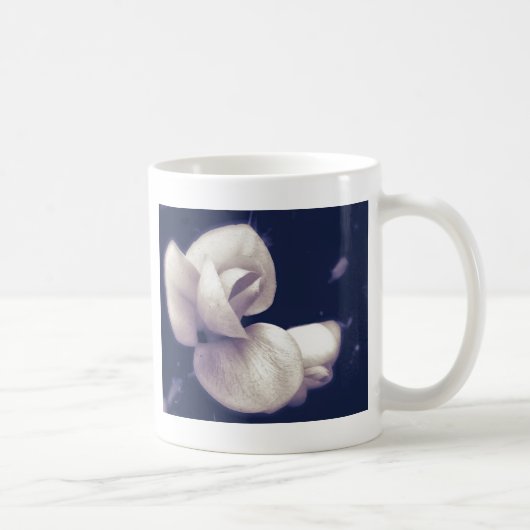 Mug Fleur de crocus en noir et blanc (Droite)
