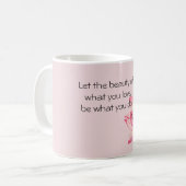 Mug Fleur de lotus rose Citation de beauté de Rumi (Devant gauche)