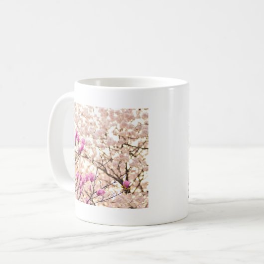 Mug Fleur de printemps rose pourpre en floraison (Devant gauche)