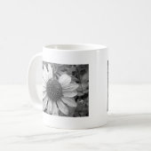Mug Fleur en noir et blanc (Devant gauche)